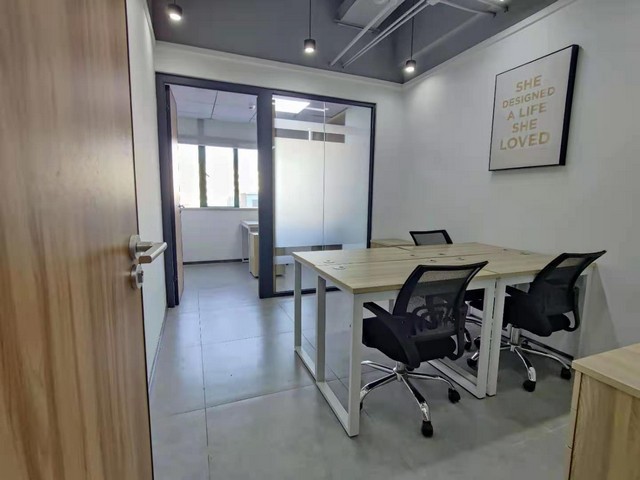 嘉兴壁挂式触控一体机报价