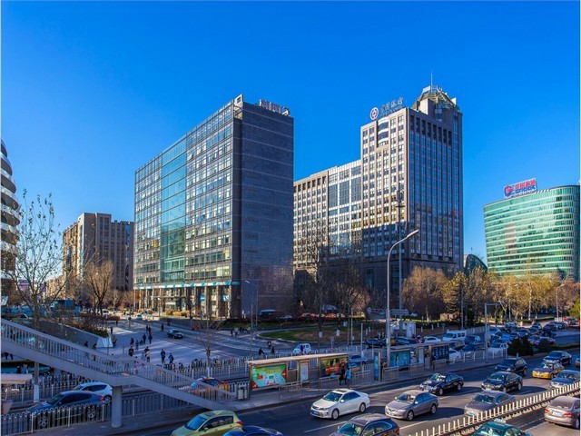 亮白PET空白可打印二维码标签印刷厂家